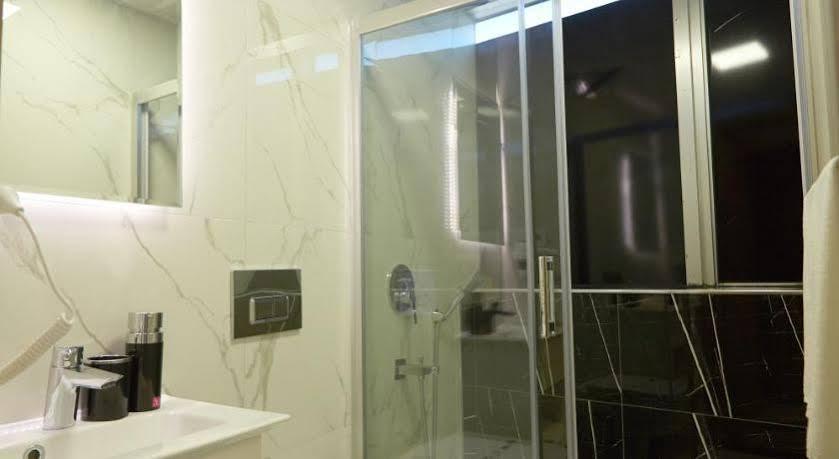 Kartal Palace Taksim Square Family Hotel Isztambul Kültér fotó